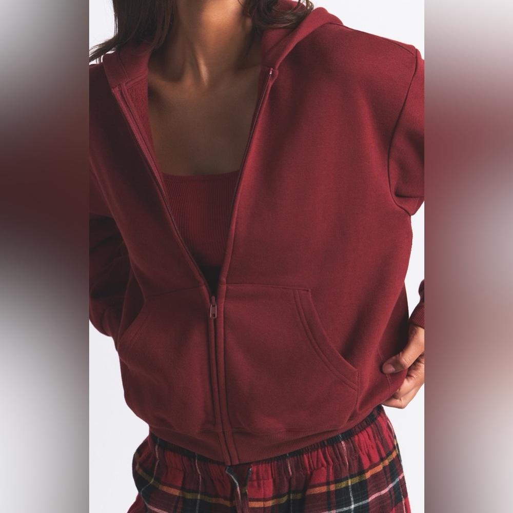 SKIMS Cotton Fleece Classic Zip Up Hoodie in Merlot Size Large Relaxed Fit NWT